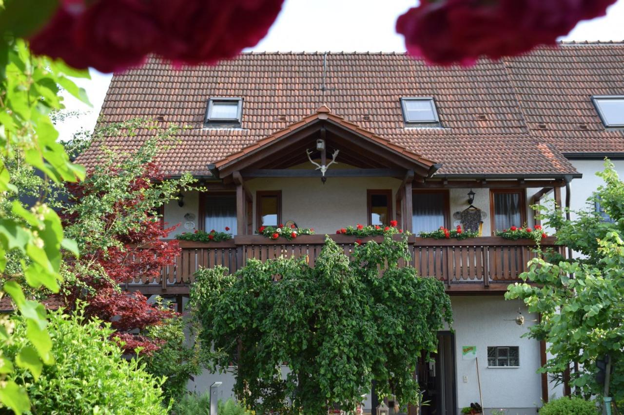 Ferienhaus & Weingut Am Steingebiss Billigheim-Ingenheim Екстериор снимка